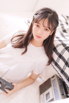 竹马他哥一直撩我TXT